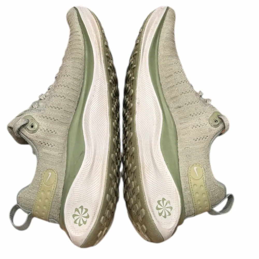 Nike performance comfort